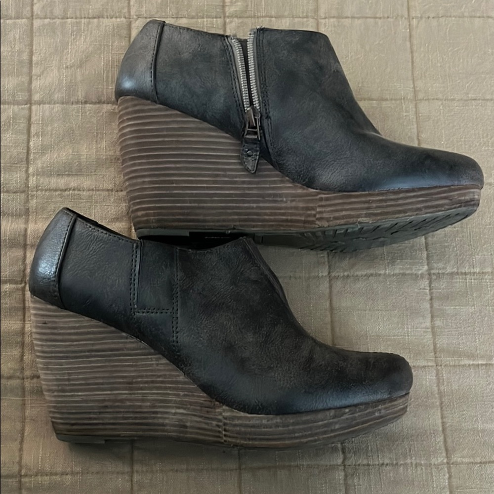Black Wedge Suede Ankle Boots